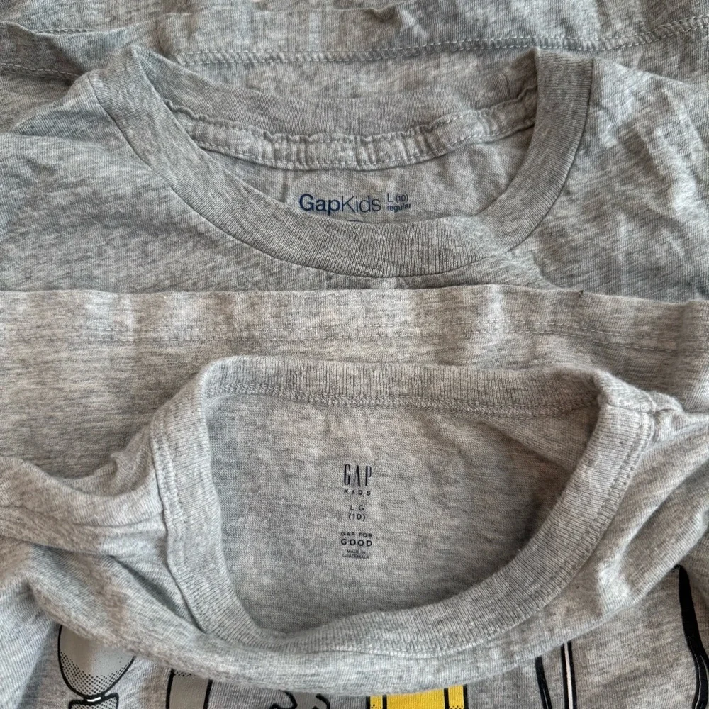 GAP boys Gray Short Sleeve Tees - cotton sports graphics
